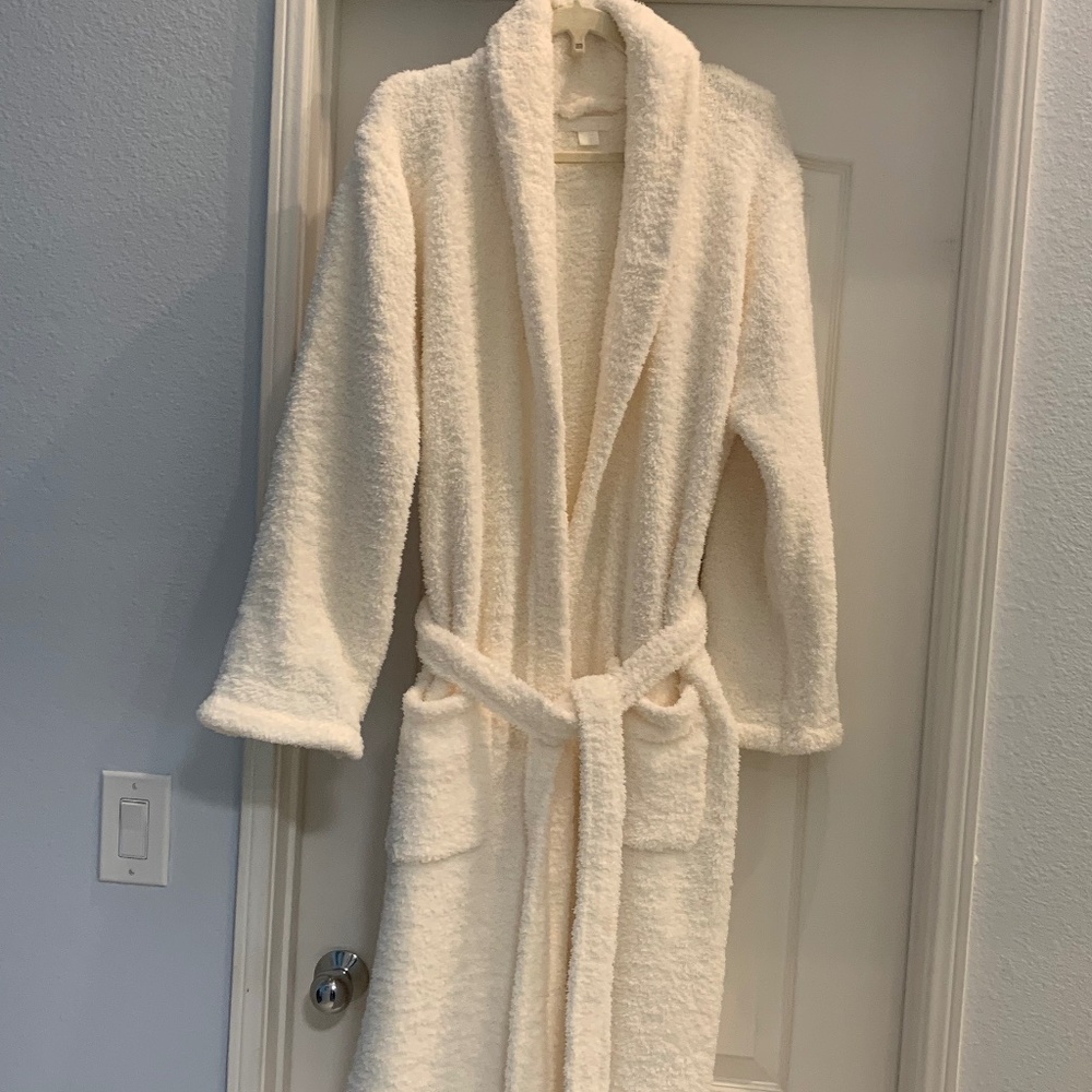 NWOT Barefoot Dreams Cozy Chic White Long Wrap Adult Robe, Size 2, M/L
